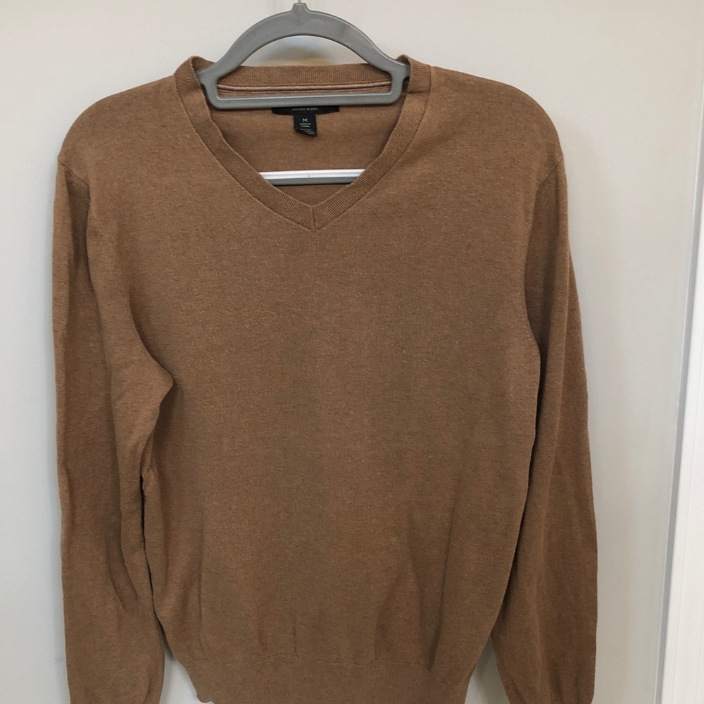 Banana Republic V-Neck Sweater - Tan
